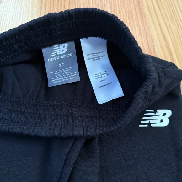 New Balance Little Boy 3 Piece Outfit - Picture 9 of 16